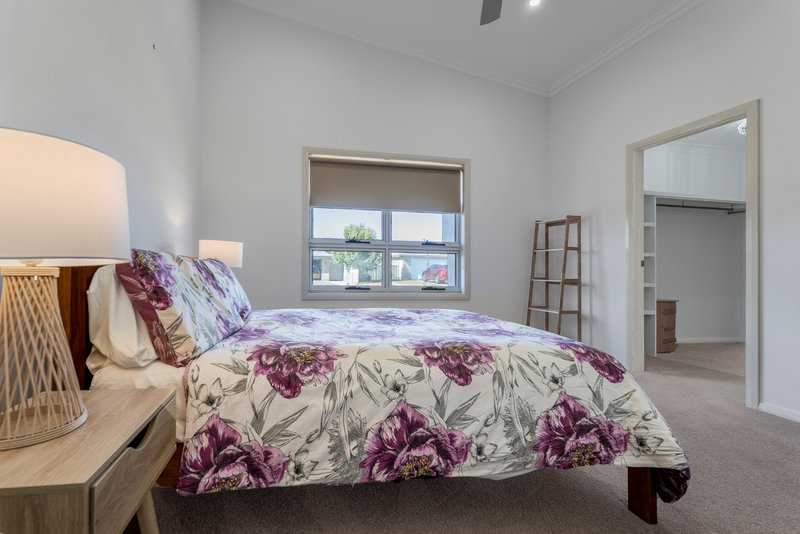 Photo - 8 Waldorf Place, Dubbo NSW 2830 - Image 8