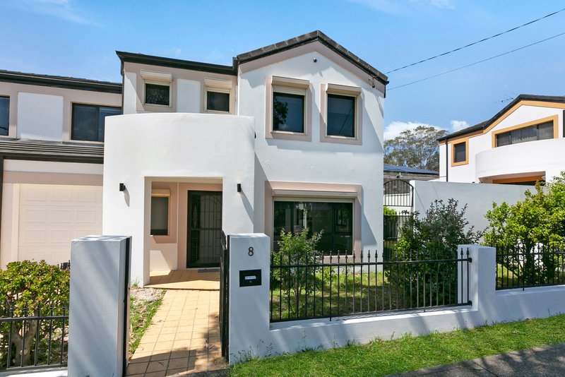 Photo - 8 Walker Street, Merrylands NSW 2160 - Image 6