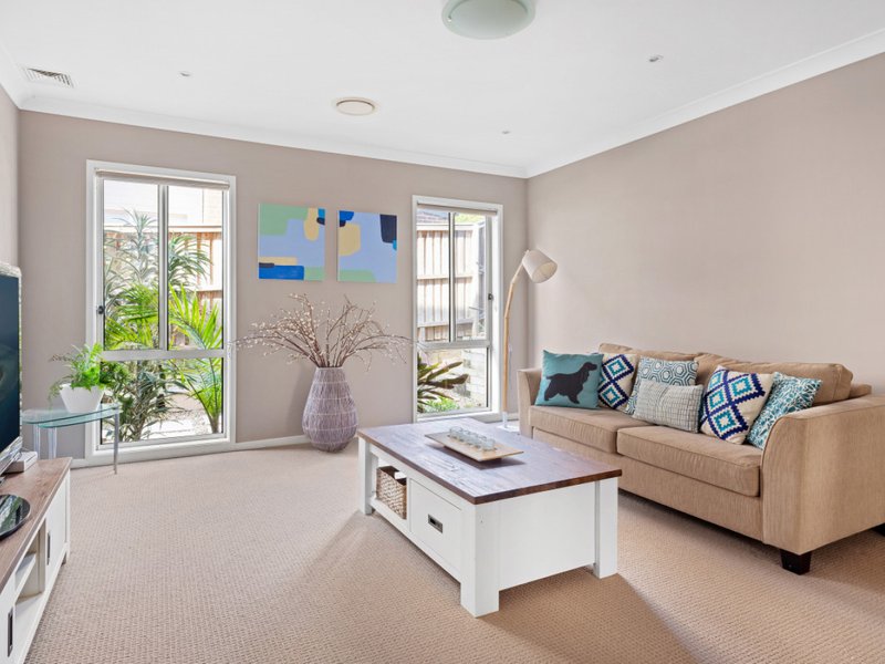 Photo - 8 Wallaby Circuit, Mona Vale NSW 2103 - Image 5