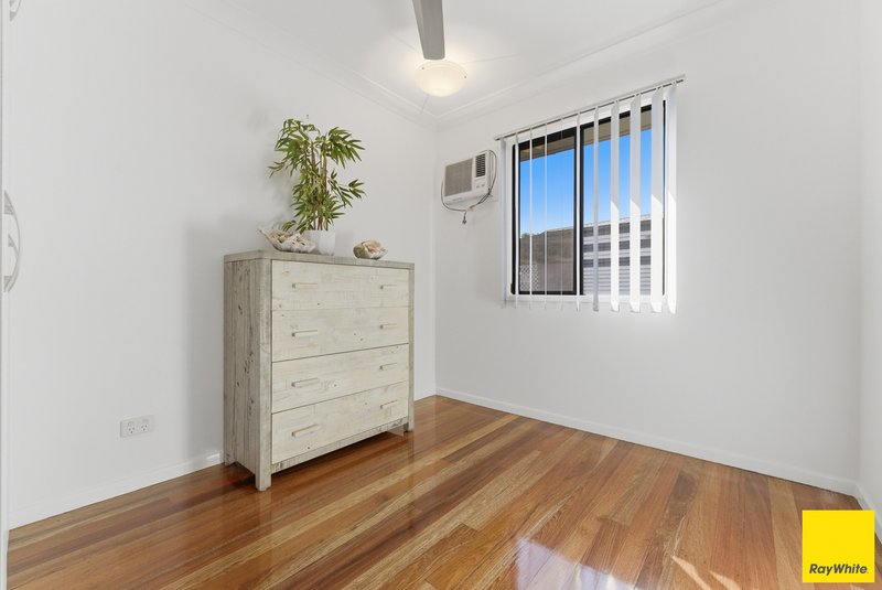 Photo - 8 Wallace Street, Manunda QLD 4870 - Image 12