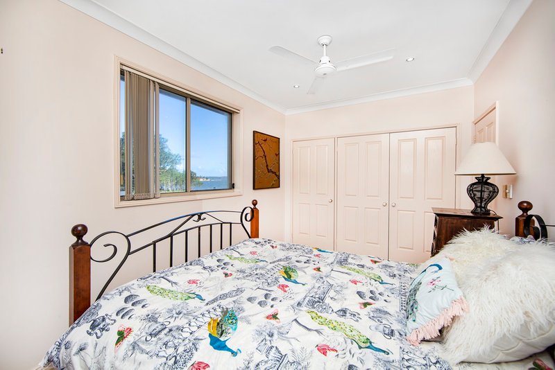 Photo - 8 Wallarah Road, Gorokan NSW 2263 - Image 11