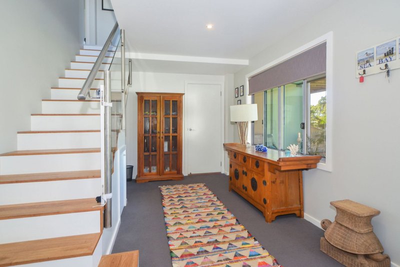 Photo - 8 Walmer Avenue, Sanctuary Point NSW 2540 - Image 5