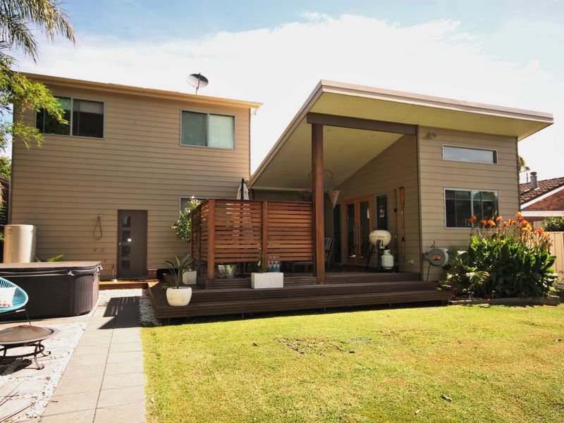 Photo - 8 Walmer Avenue, Sanctuary Point NSW 2540 - Image 16