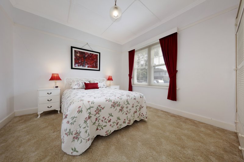 Photo - 8 Walnut Street, Ormond VIC 3204 - Image 6