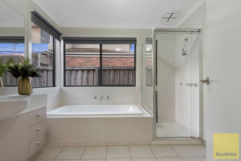 Photo - 8 Walter Street, Tarneit VIC 3029 - Image 7