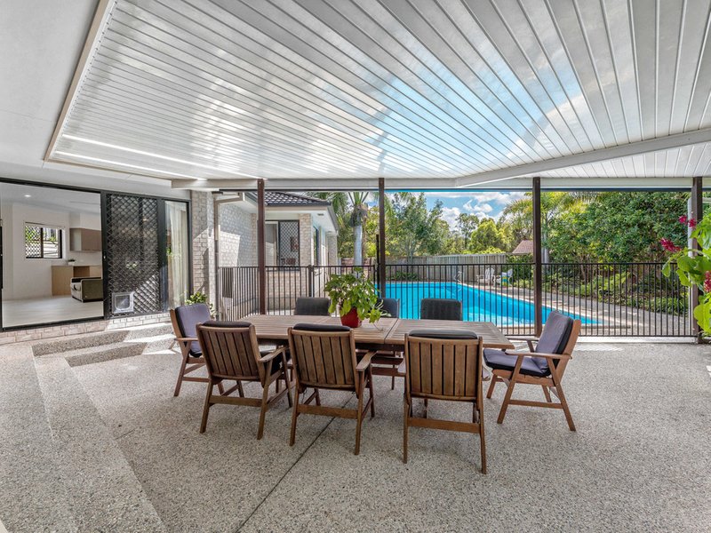 Photo - 8 Wanaka Place, Mcdowall QLD 4053 - Image 17