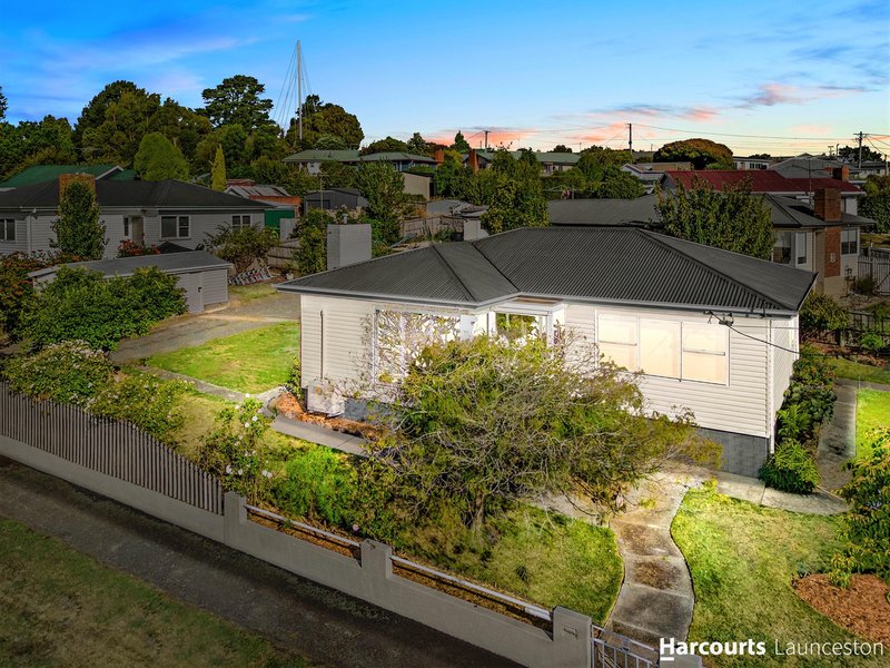 8 Warwick Place, Kings Meadows TAS 7249