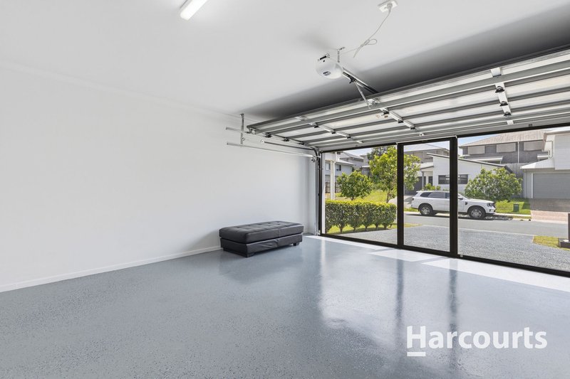 Photo - 8 Waterman Place, Browns Plains QLD 4118 - Image 16