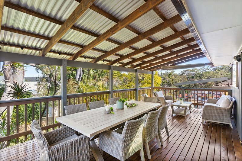 Photo - 8 Waterview Avenue, Caringbah South NSW 2229 - Image 4