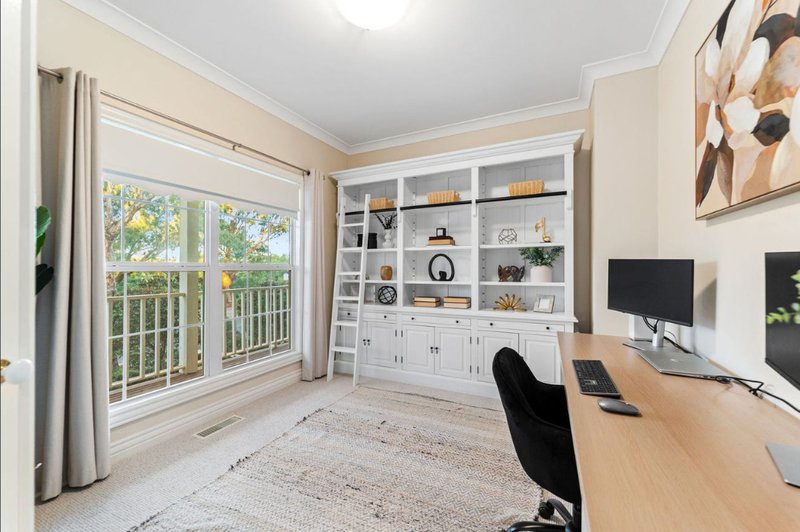 Photo - 8 Watkins Grove, Werribee VIC 3030 - Image 14