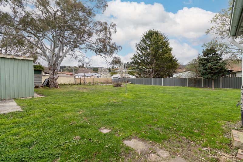 Photo - 8 Wattle Avenue, Captains Flat NSW 2623 - Image 18