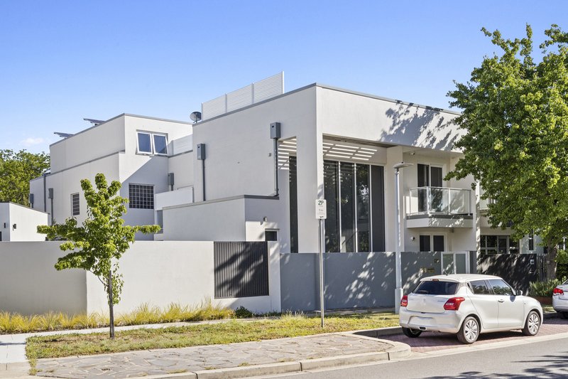 Photo - 8 Waygoose Street, Kingston ACT 2604 - Image 3
