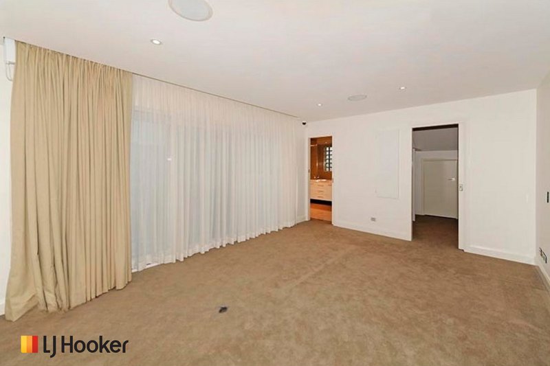 Photo - 8 Waygoose Street, Kingston ACT 2604 - Image 17