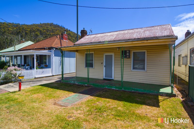 8 Wear Street, Lithgow NSW 2790