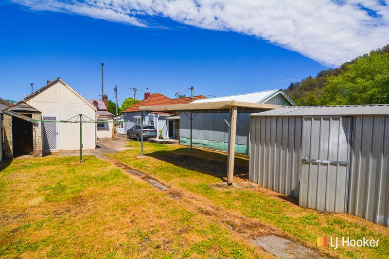 Photo - 8 Wear Street, Lithgow NSW 2790 - Image 11