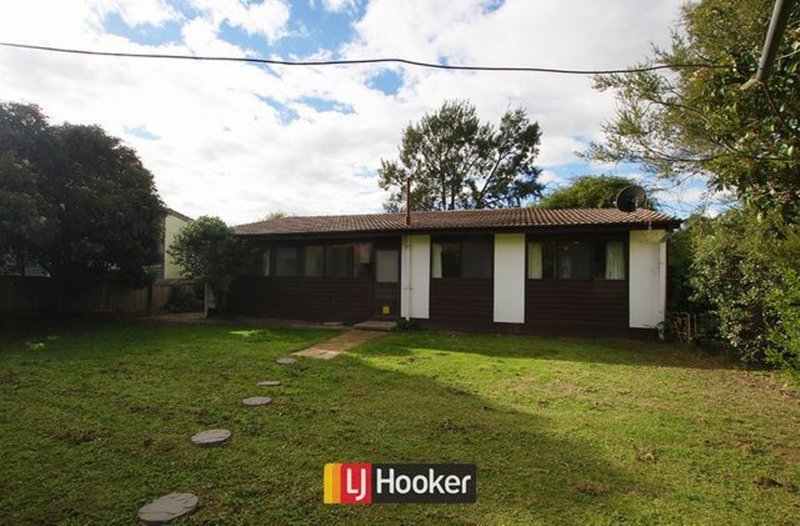 Photo - 8 Weaver Place, Charnwood ACT 2615 - Image 10