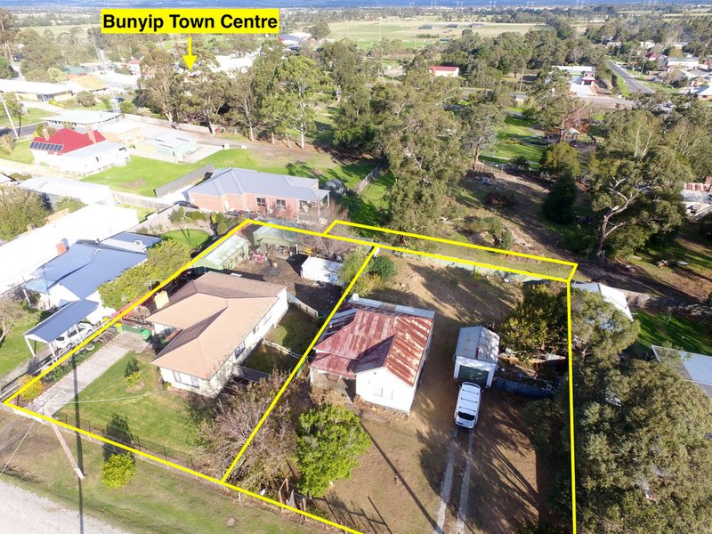 Photo - 8 Webb Street, Bunyip VIC 3815 - Image 2