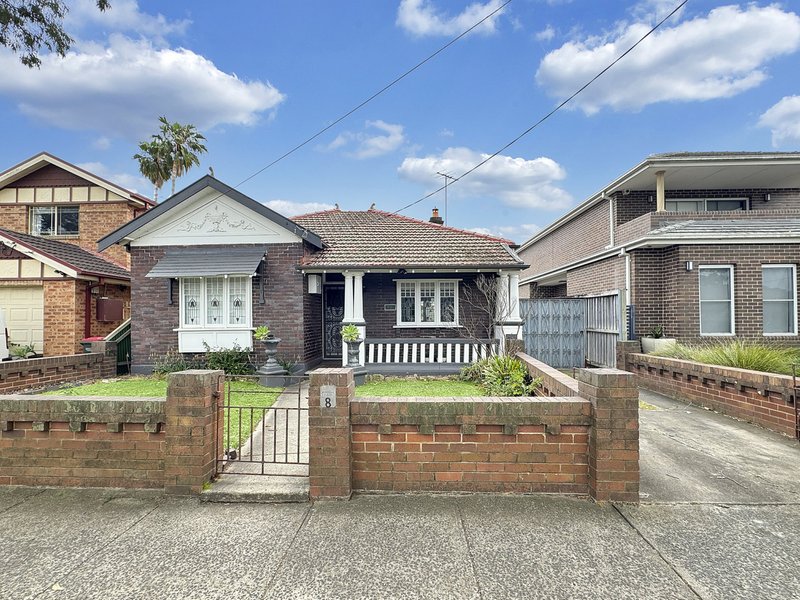 8 Weil Avenue, Croydon Park NSW 2133