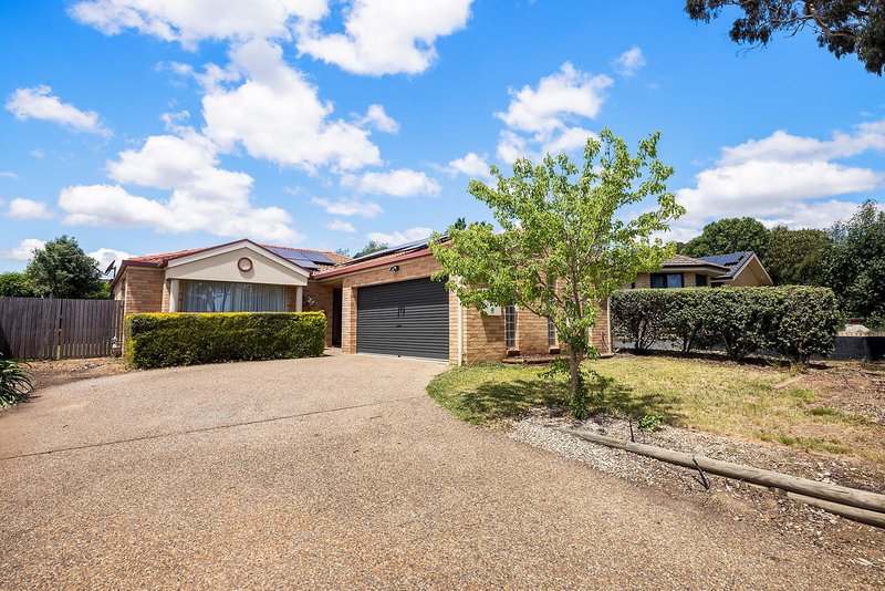 Photo - 8 Wenlock Street, Amaroo ACT 2914 - Image 1