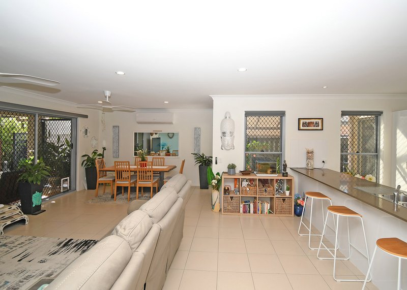 Photo - 8 Wentworth Avenue, Urraween QLD 4655 - Image 10