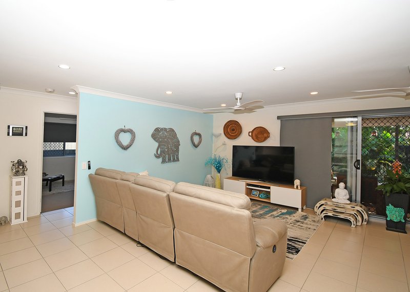 Photo - 8 Wentworth Avenue, Urraween QLD 4655 - Image 11