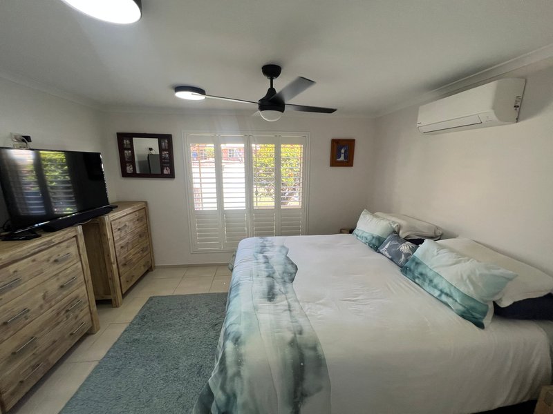 Photo - 8 Werite Court, Boyne Island QLD 4680 - Image 8