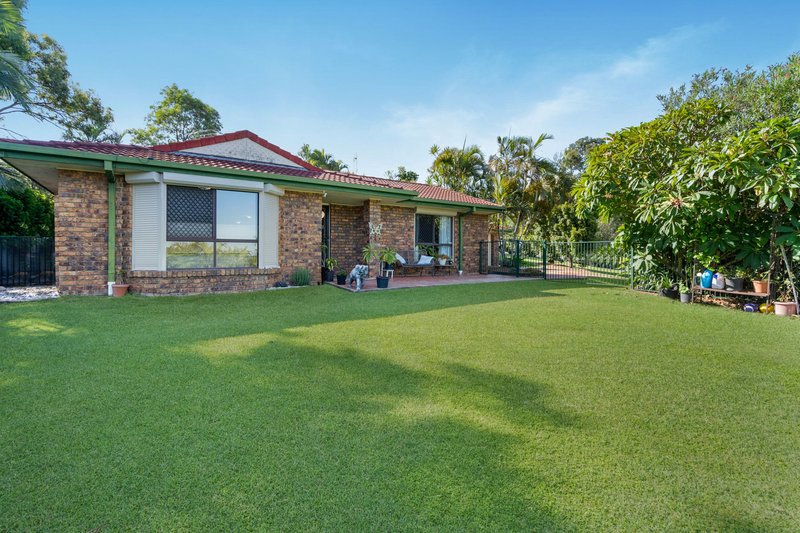 Photo - 8 Weymouth Court, Mount Warren Park QLD 4207 - Image 3