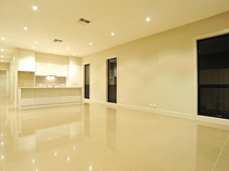 Photo - 8 White Avenue, Kensington Gardens SA 5068 - Image 2