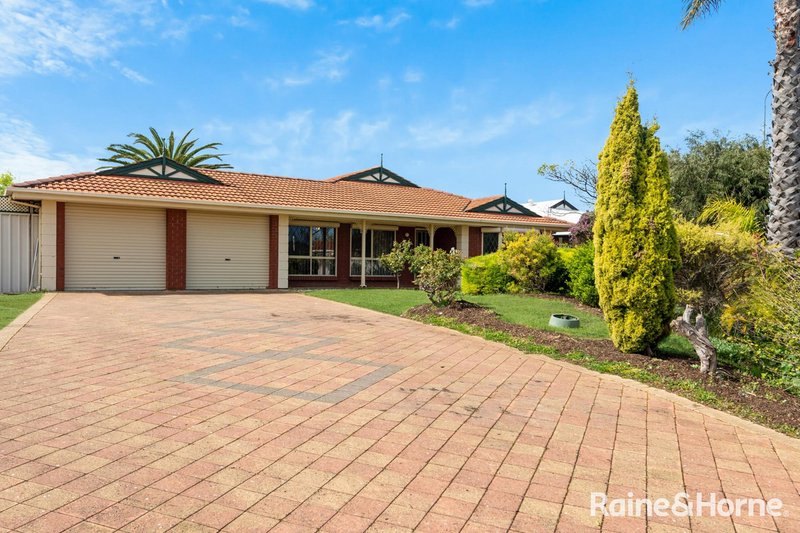 8 Whitney Crescent, Seaford SA 5169