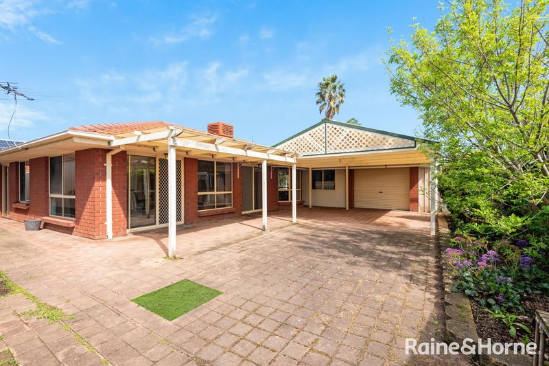 Photo - 8 Whitney Crescent, Seaford SA 5169 - Image 16