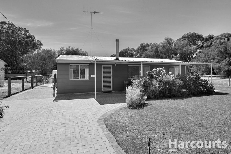 8 Wildcat Way, Preston Beach WA 6215