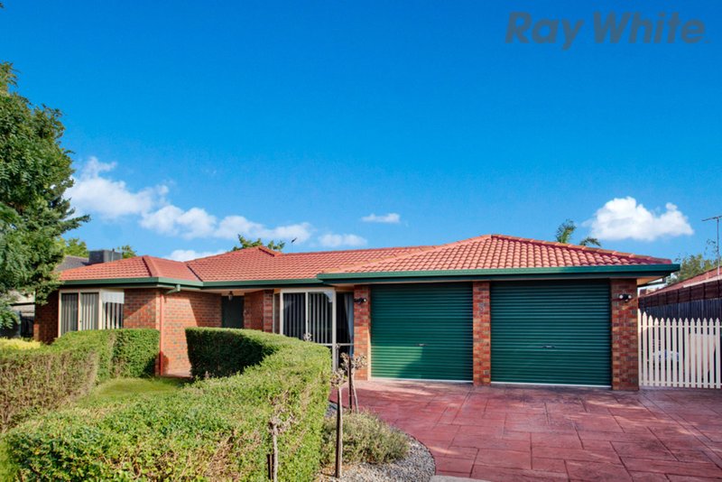 8 Wildflower Court, Hillside VIC 3037