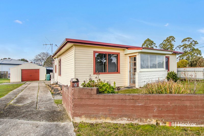 Photo - 8 Wilkinson Street, Wynyard TAS 7325 - Image 2