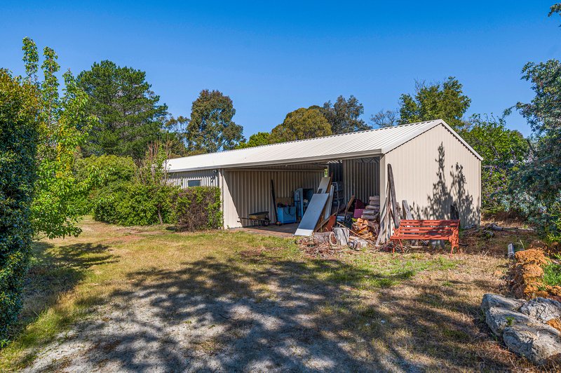 Photo - 8 Willcox Street, Chidlow WA 6556 - Image 21