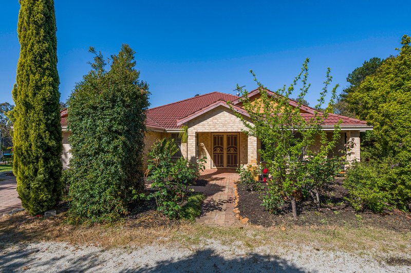 Photo - 8 Willcox Street, Chidlow WA 6556 - Image 33