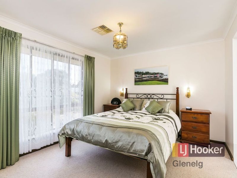 Photo - 8 William Road, Reynella SA 5161 - Image 6