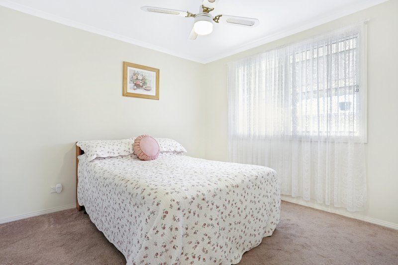 Photo - 8 Willow Crescent, Kanahooka NSW 2530 - Image 4