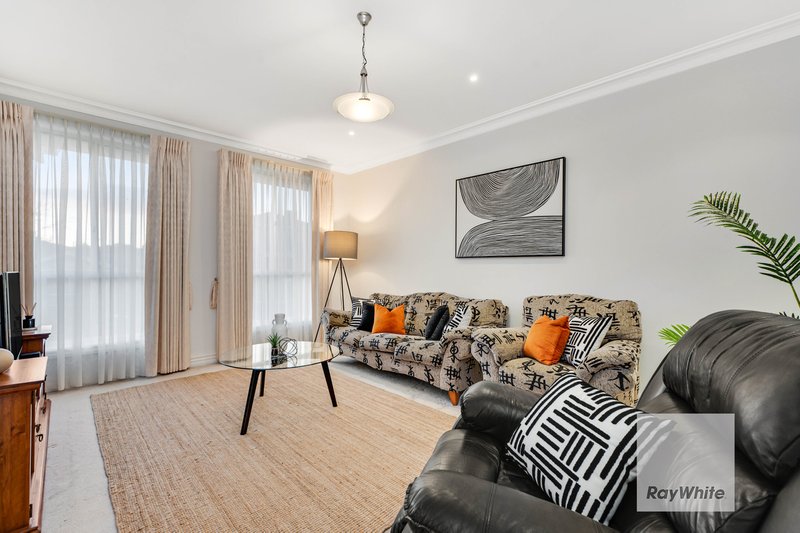 Photo - 8 Willowbank Way, Attwood VIC 3049 - Image 5