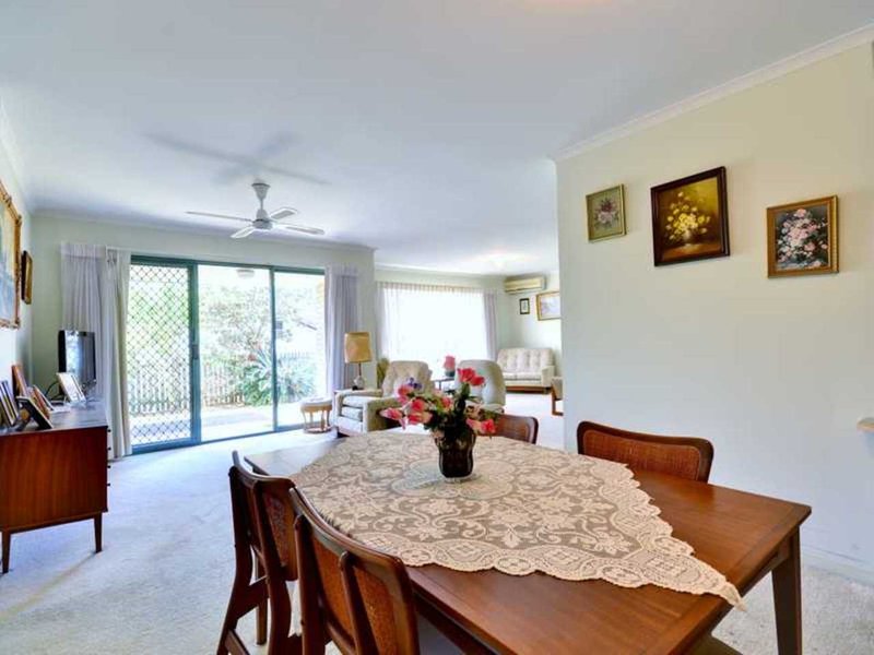 Photo - 8 Willunga Pl , Merrimac QLD 4226 - Image 7