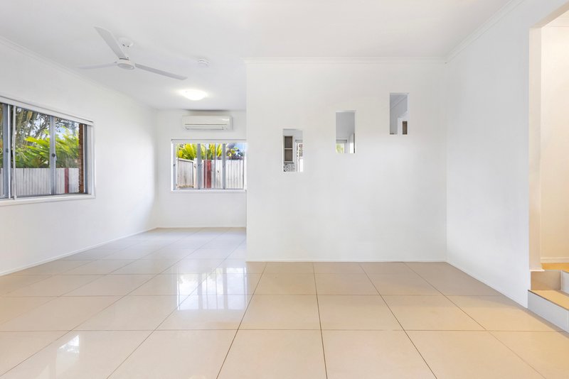 Photo - 8 Wilsmith Street, Bray Park QLD 4500 - Image 5