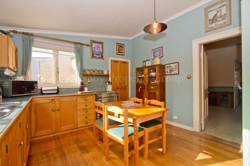 Photo - 8 Wilson Street, South Launceston TAS 7249 - Image 6