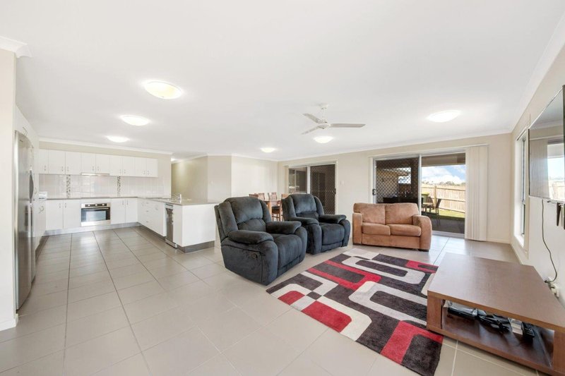 Photo - 8 Windjana Court, New Auckland QLD 4680 - Image 13