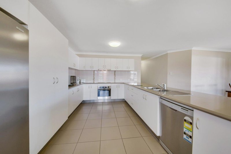 Photo - 8 Windjana Court, New Auckland QLD 4680 - Image 15