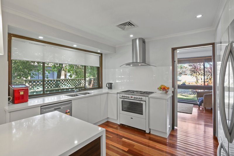 Photo - 8 Windsor Crescent, Brownsville NSW 2530 - Image 2