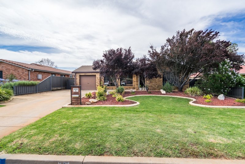 8 Windsor Parade, Dubbo NSW 2830