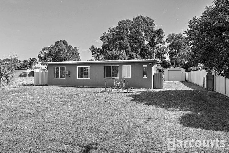 8 Windsor Way, Falcon WA 6210