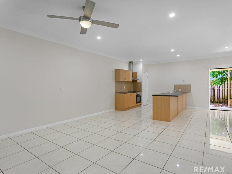 Photo - 8 Wingate Court, Varsity Lakes QLD 4227 - Image 3