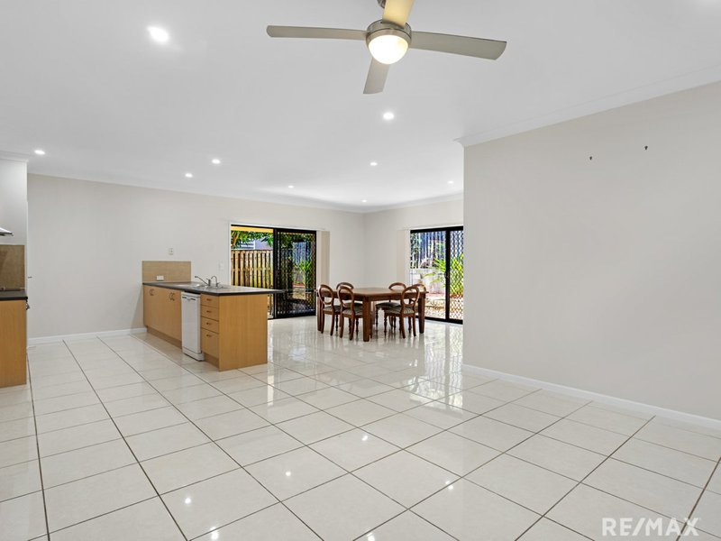 Photo - 8 Wingate Court, Varsity Lakes QLD 4227 - Image 6