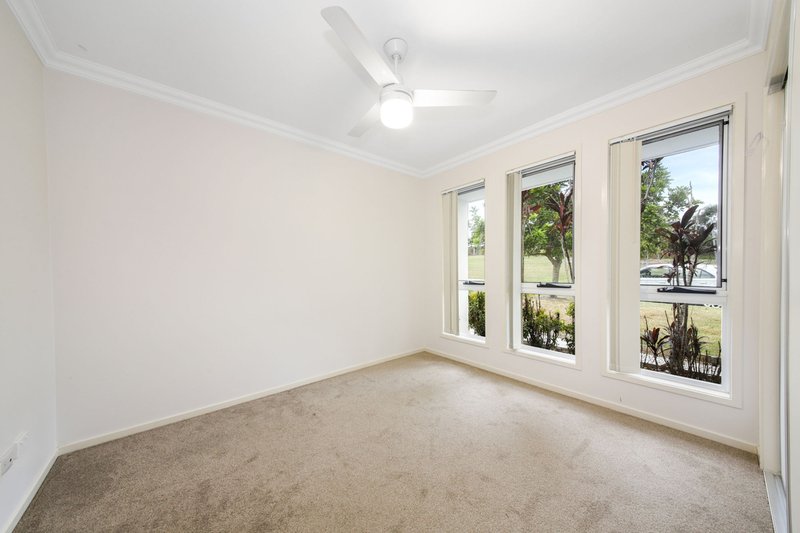 Photo - 8 Winlock Street, Warner QLD 4500 - Image 4