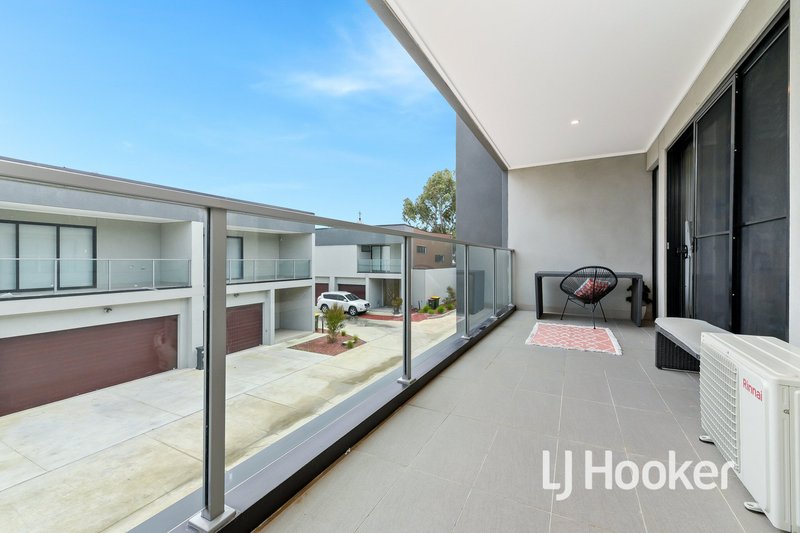 Photo - 8 Winter Lane, Carrum Downs VIC 3201 - Image 13